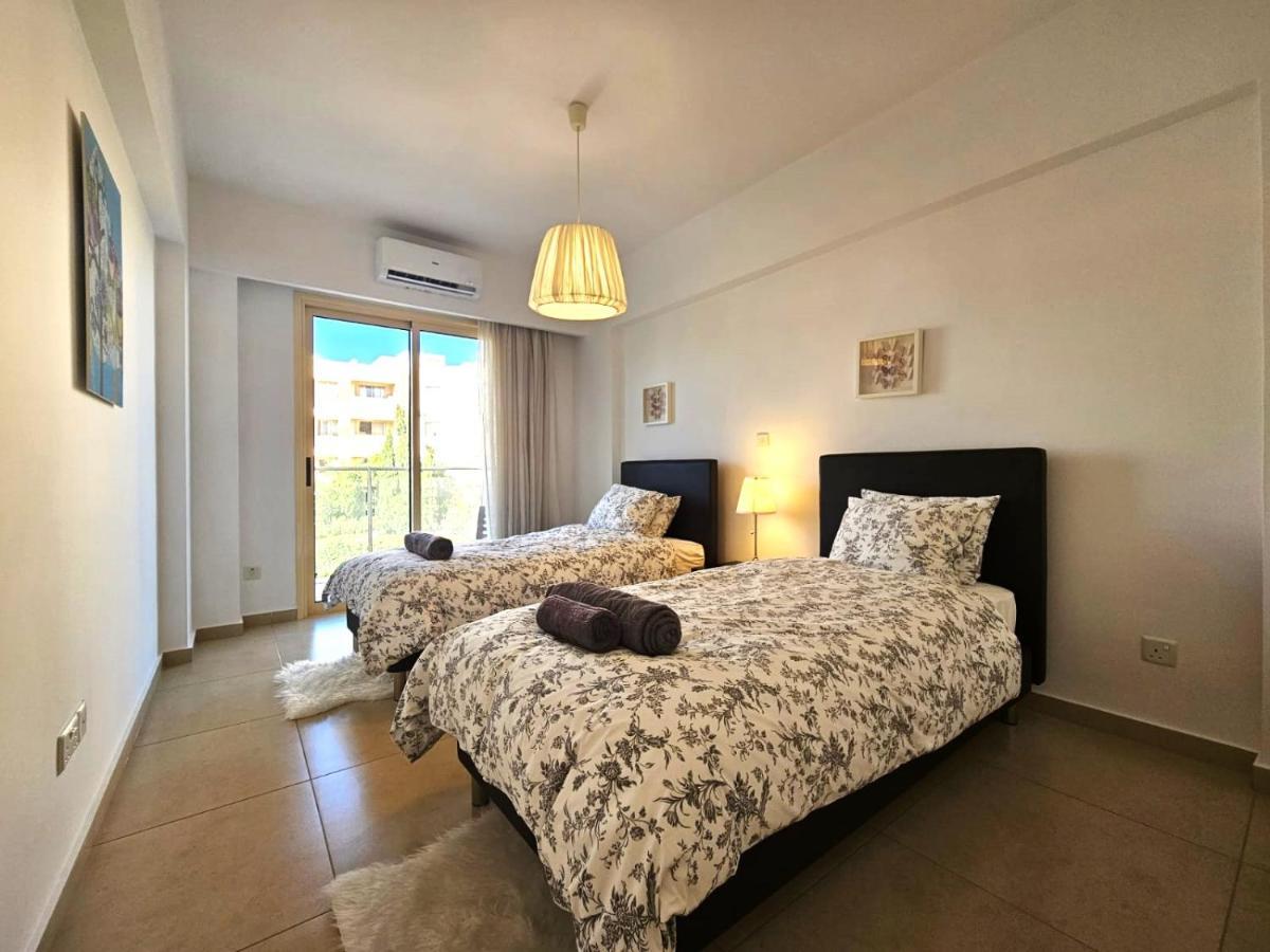 Elysia Park Apartments Πάφος Εξωτερικό φωτογραφία