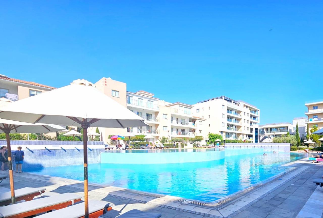 Elysia Park Apartments Πάφος Εξωτερικό φωτογραφία