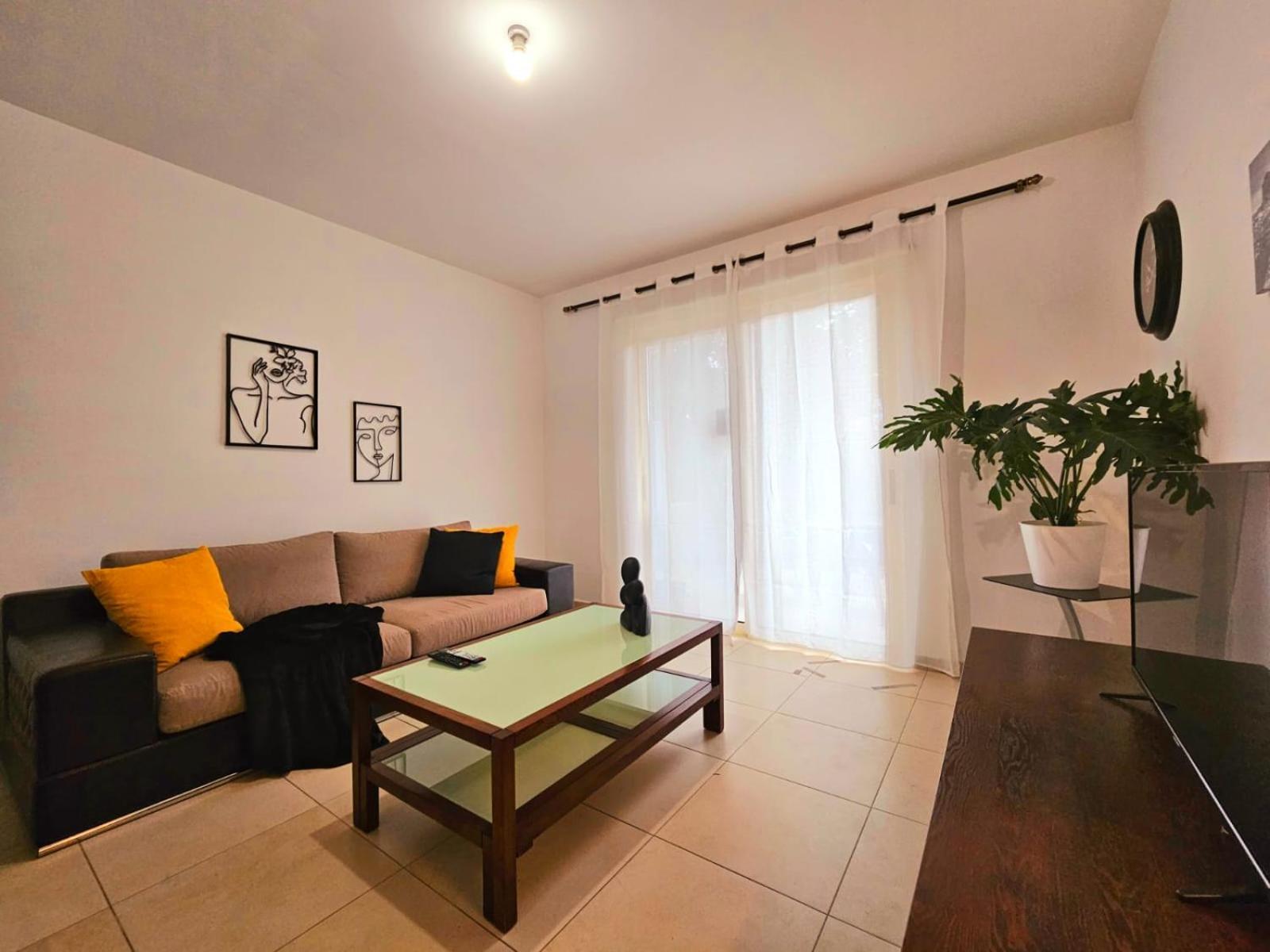 Elysia Park Apartments Πάφος Εξωτερικό φωτογραφία