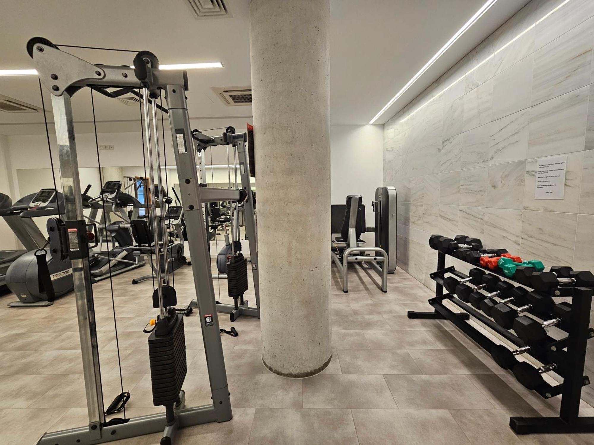 Elysia Park Apartments Πάφος Εξωτερικό φωτογραφία