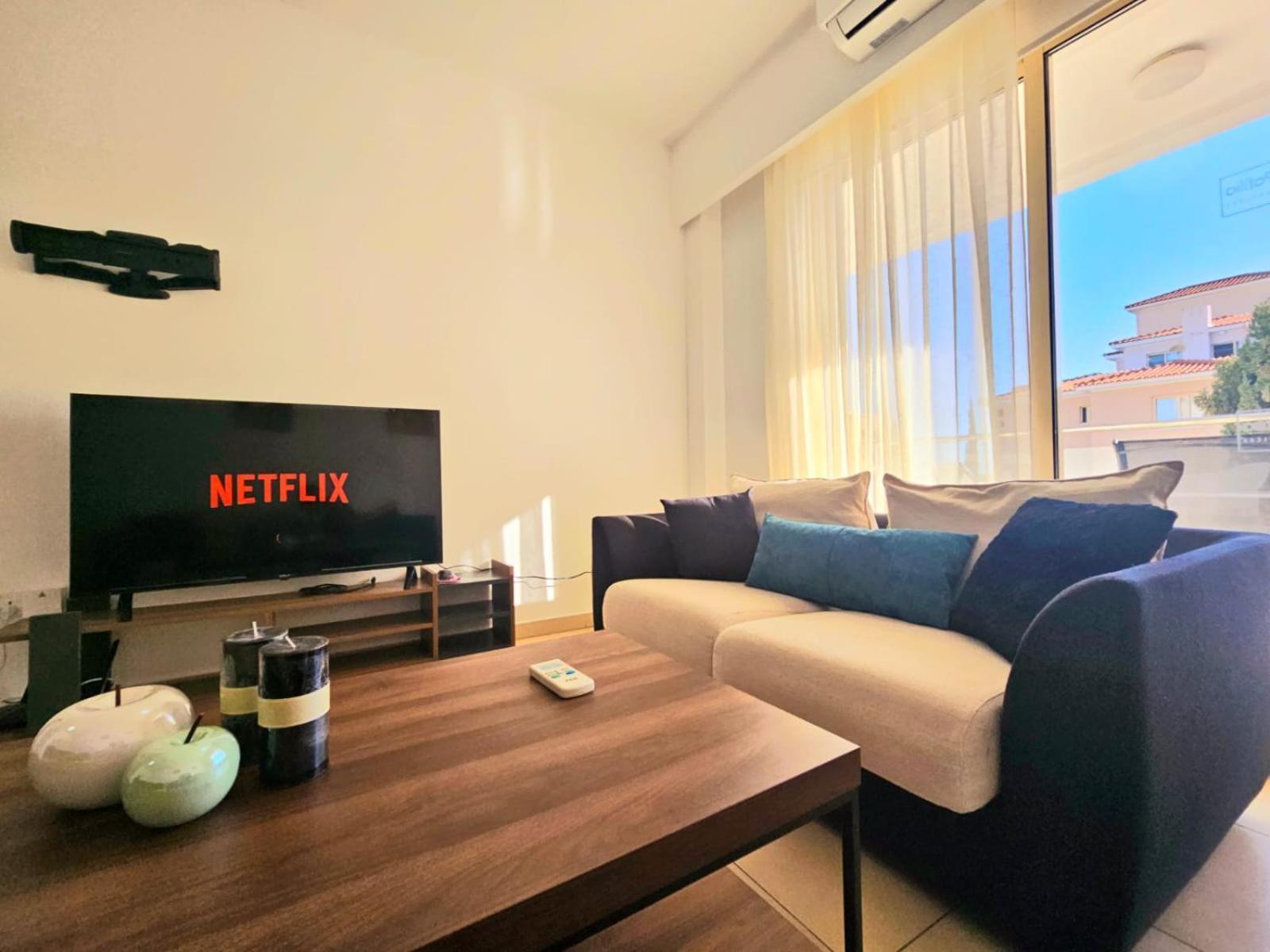 Elysia Park Apartments Πάφος Εξωτερικό φωτογραφία