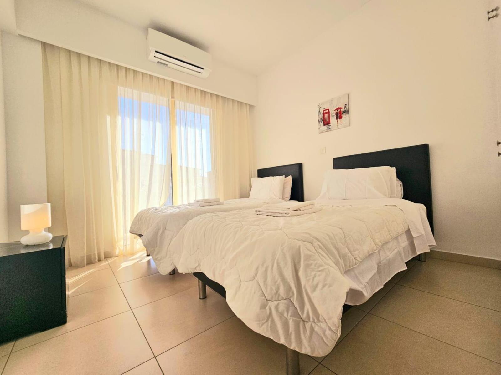 Elysia Park Apartments Πάφος Δωμάτιο φωτογραφία